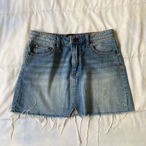 BDG DENIM MINI SKIRT